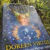 Oracle Crystal Angels di Doreen Virtue in inglese