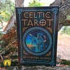 Kit di Tarocchi Celtici di Kristoffer Hughes e Chris Down in inglese - immagine 3