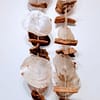 Espanta espíritus rústico con madera y conchas - Imagen 2