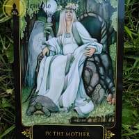 Tarot Sonhos de Gaia de Ravynne Phelan em Inglês
