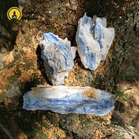 Cianita Azul Bruto Média (300 a 500gr)