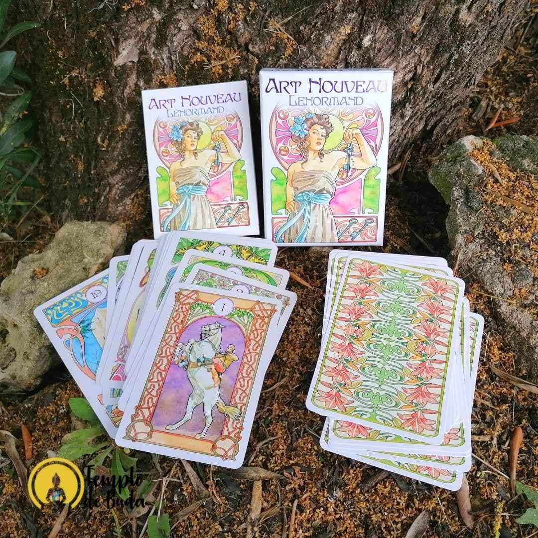 Art Nouveau Lenormand de Lunaea Weatherstone e Antonella Castelli