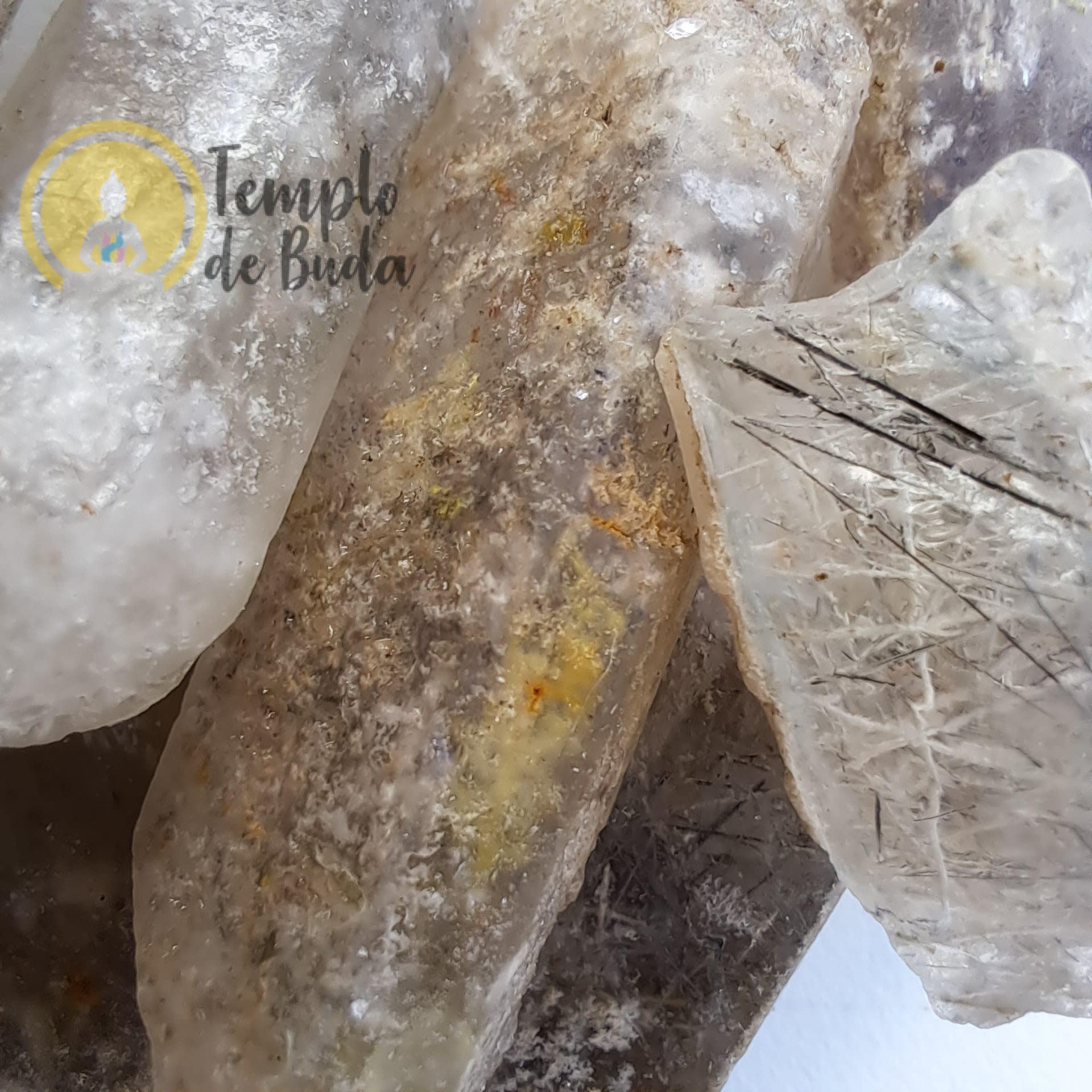 Quartzo Rutilado com Rutilo Negro e Branco