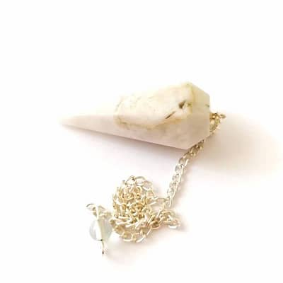 Pêndulo Pirâmide Hexágono Pedra da Lua Arco- 4.5cm